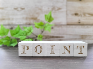 POINTとそれぞれ書かれた5つの積木